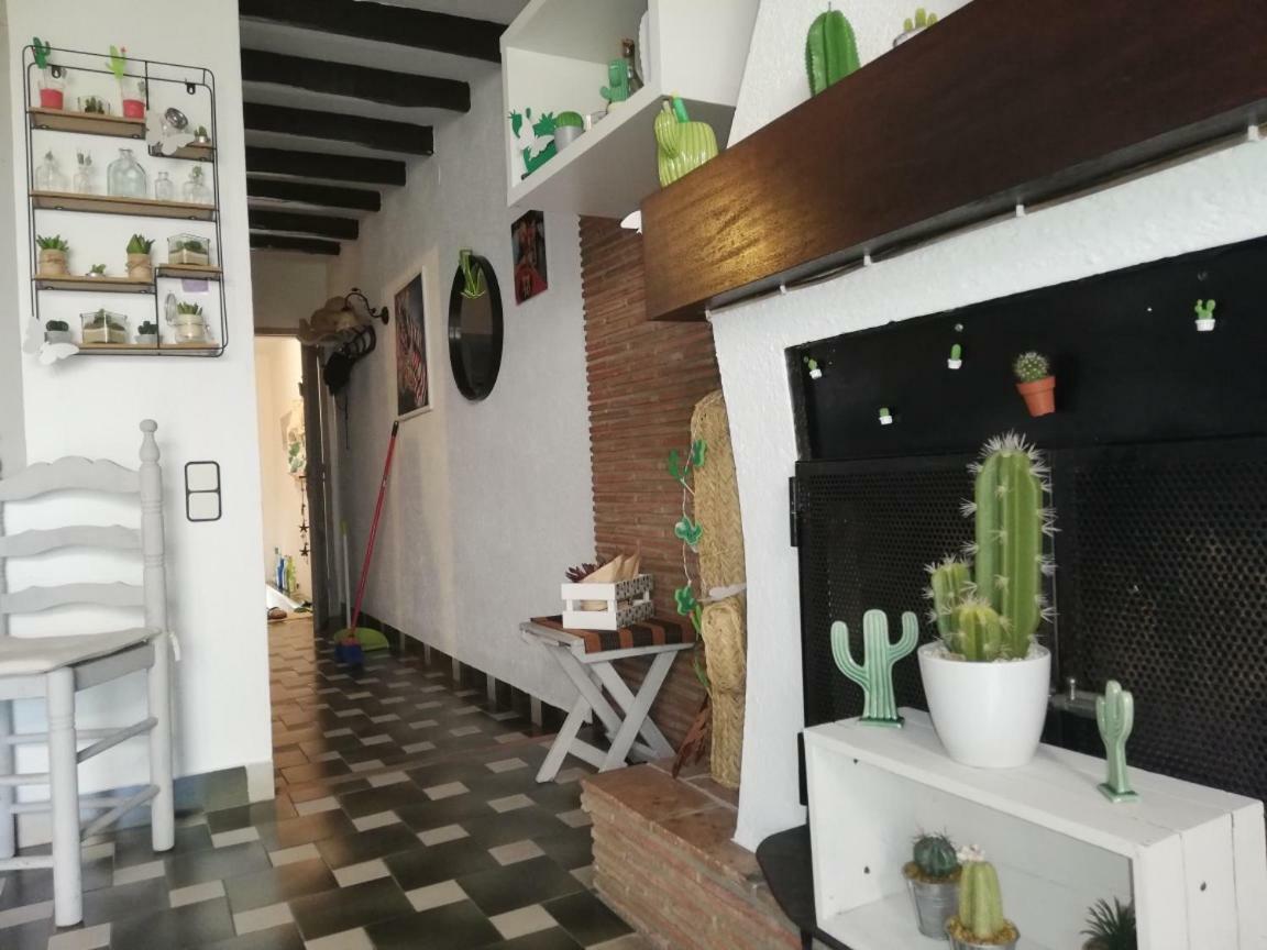 Can Cactus Garriguella Exterior foto